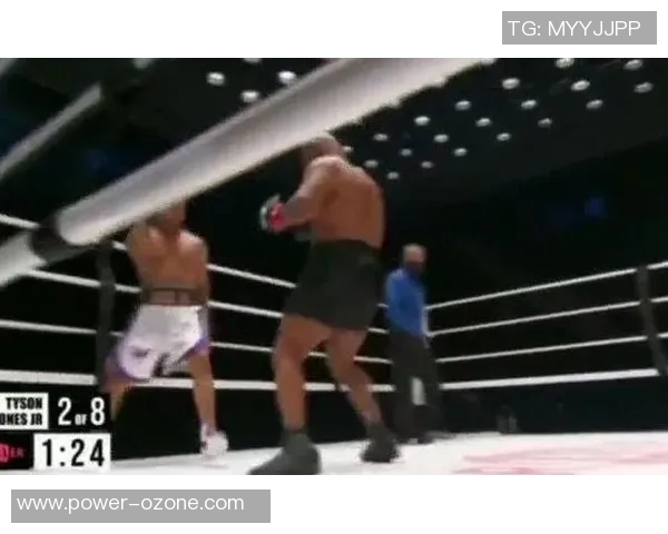 小罗伊琼斯与泰森经典对决回放精彩瞬间重温